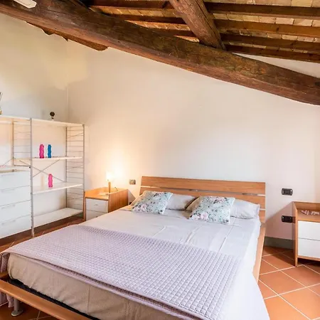 Romantico Appartamento Nel Castello Cola (Verona)