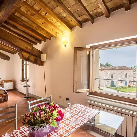 Romantico Appartamento Nel Castello Apartment Cola (Verona)