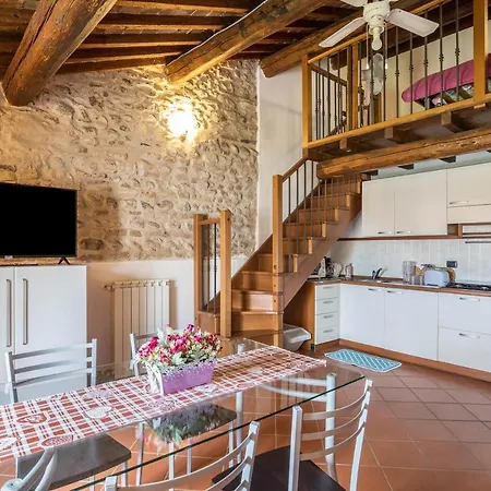 Romantico Appartamento Nel Castello